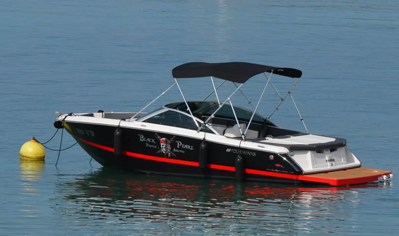 Four Winns H210
